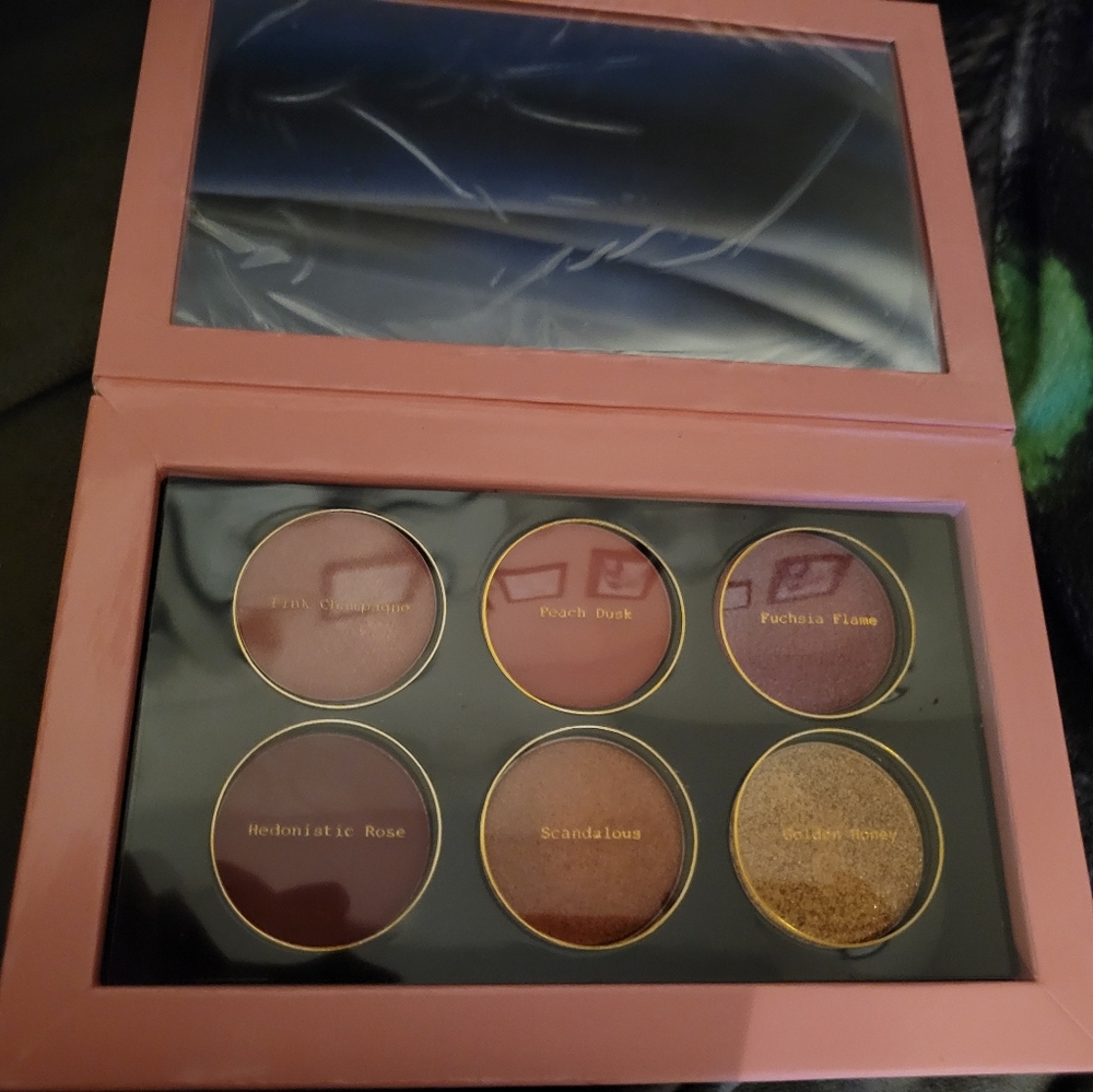 Pat McGrath, naked eyeshadow - Picture 2 of 4